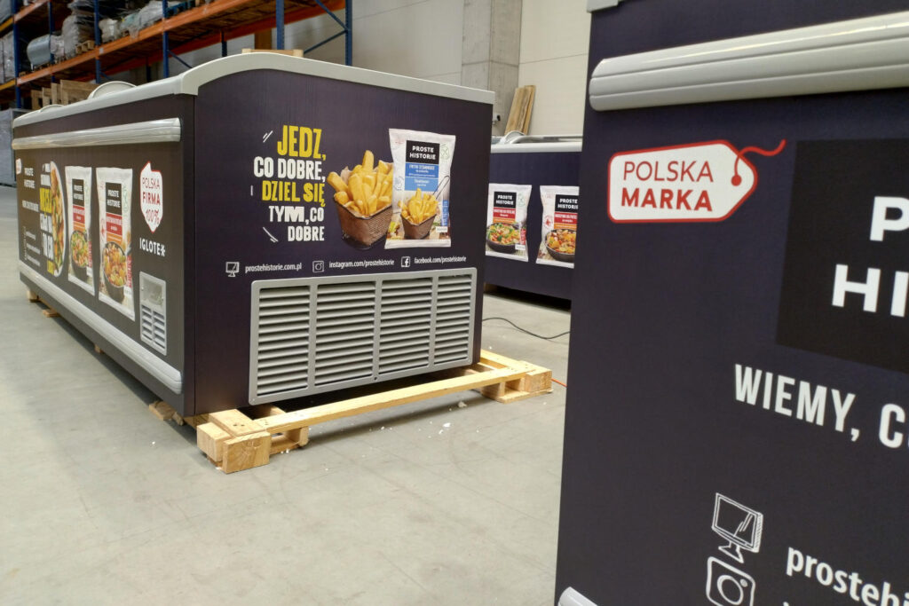 oklejanie lodówek i zamrażarek folią reklamową